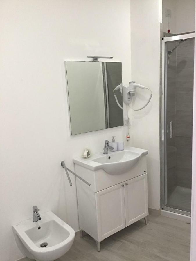 Appartamento Rubino - Lovely Little Flat 3 Minutes From Golf Club 5 Minutes From Lake Soiano Del Lago Ngoại thất bức ảnh