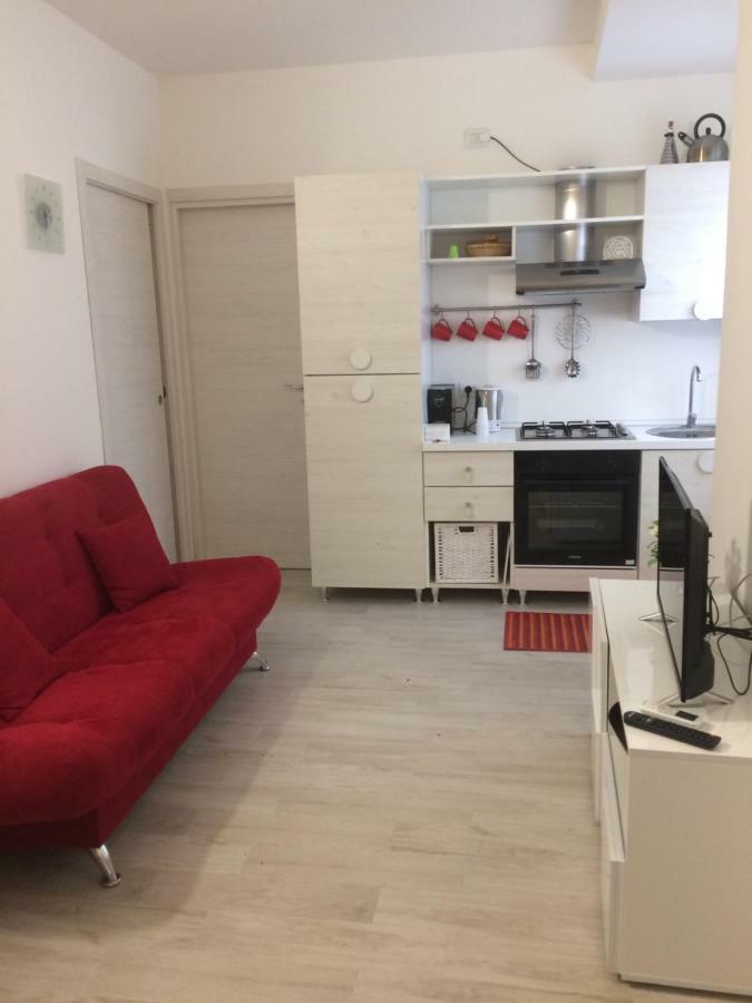 Appartamento Rubino - Lovely Little Flat 3 Minutes From Golf Club 5 Minutes From Lake Soiano Del Lago Ngoại thất bức ảnh